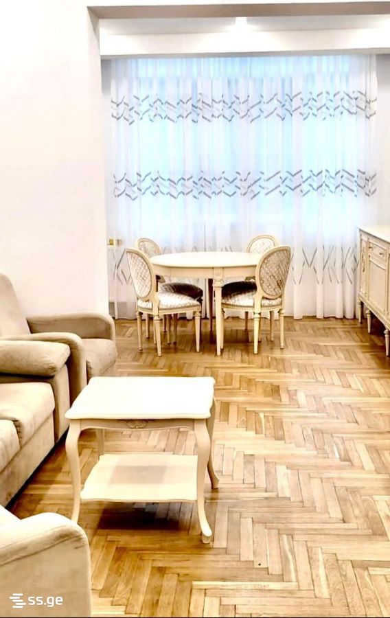 Vazha-Pshavela st. 5 - 3 rooms