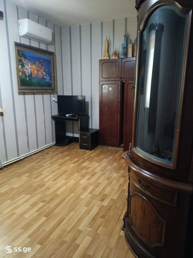 kaspi st. 3ბ - 5 rooms