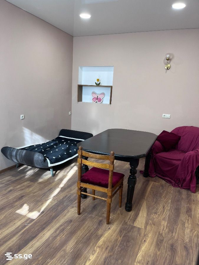 tarieli st. 0 - 2 rooms