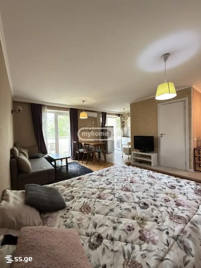 pekini st. 42 - 1 rooms
