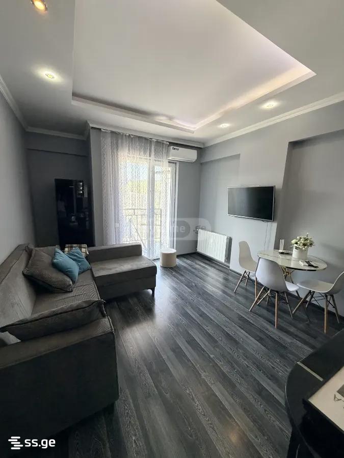 chkondideli st. 64 - 2 rooms