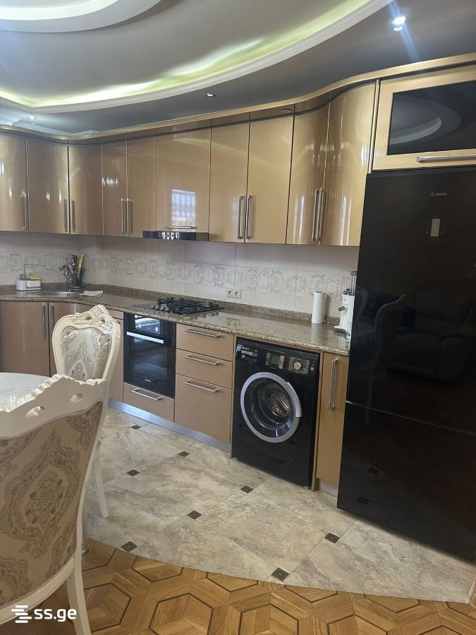 10 - 3 rooms