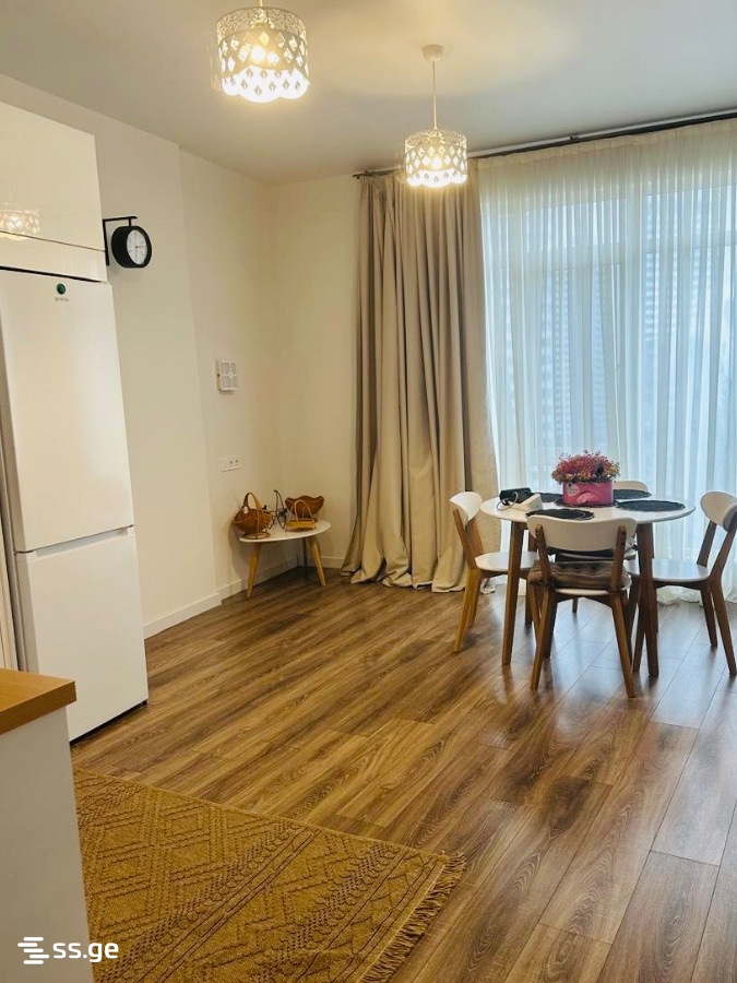 Lech and Maria Kaczynski street 5ა - 3 rooms