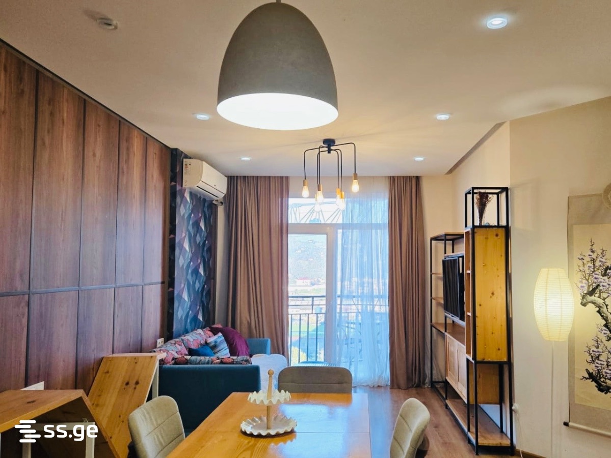 Leonidze st. 4ე - 3 rooms