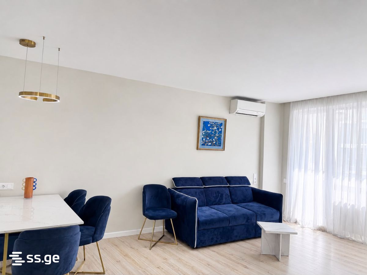 2-4 - 2 rooms