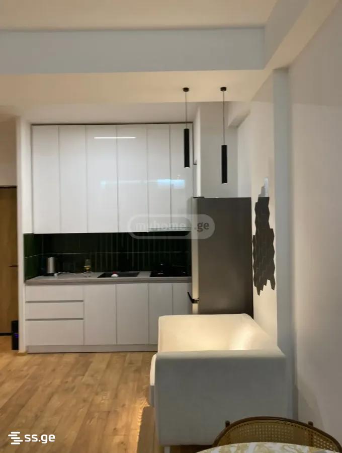 Bob walsh st. - 2 rooms