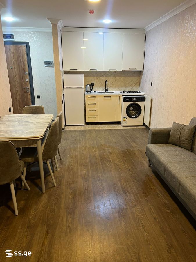 1 - 2 rooms