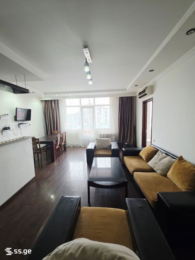 38 - 4 rooms