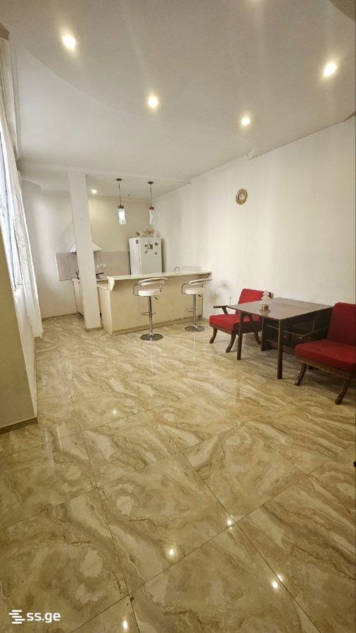 Khimshiashvili st. 9 - 2 rooms