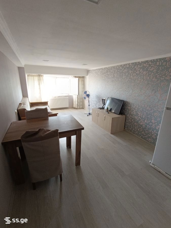 pekini st. 41 - 1 rooms