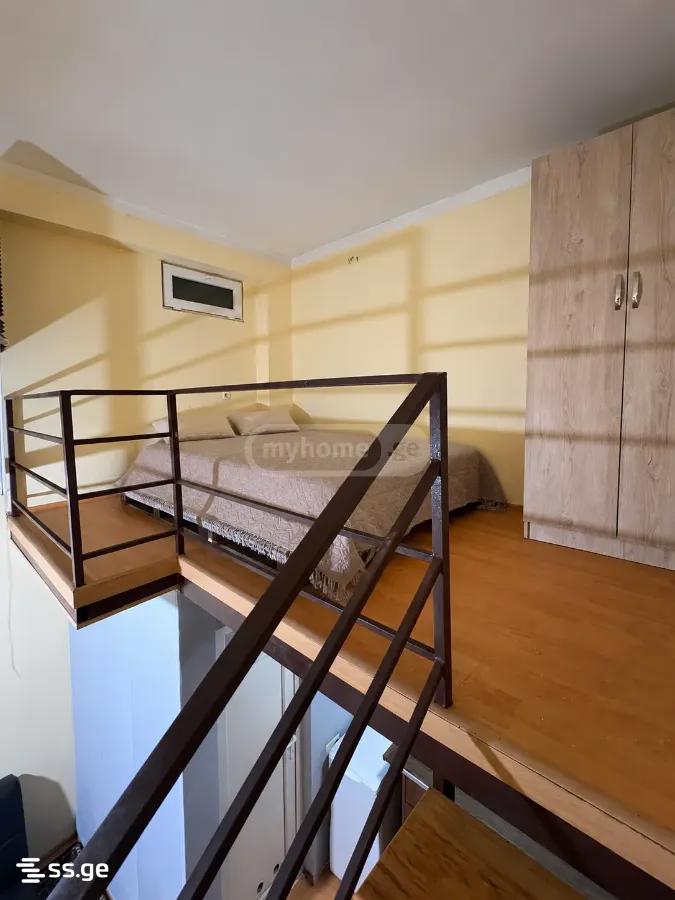 pekini st. 24 - 1 rooms