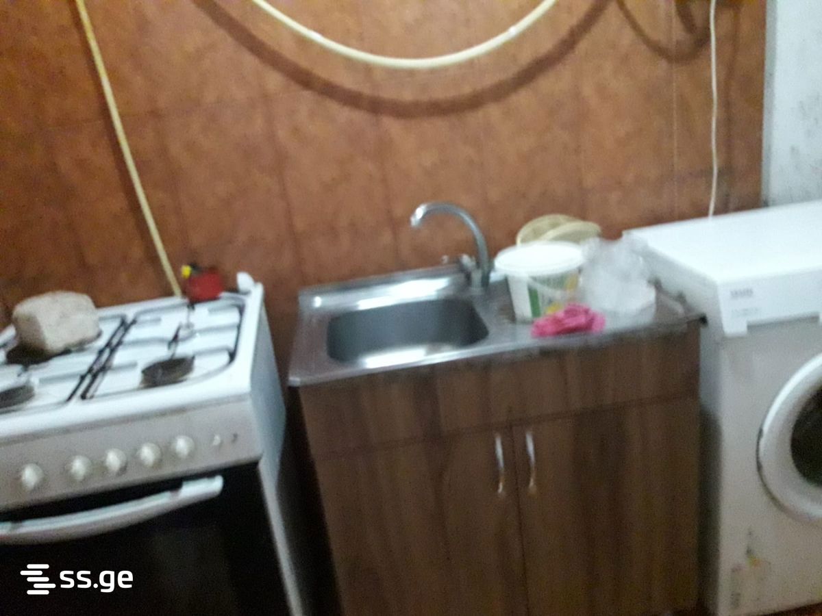 3 - 2 rooms