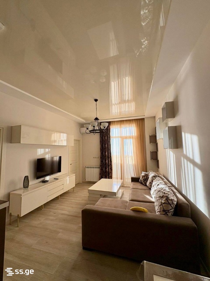 Z. Gorgiladze Street 94 - 3 rooms
