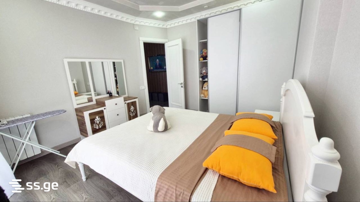 51 - 3 rooms