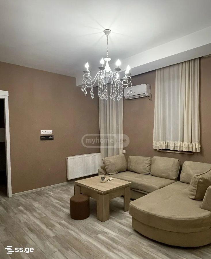 mshvelidze st. 2 - 3 rooms