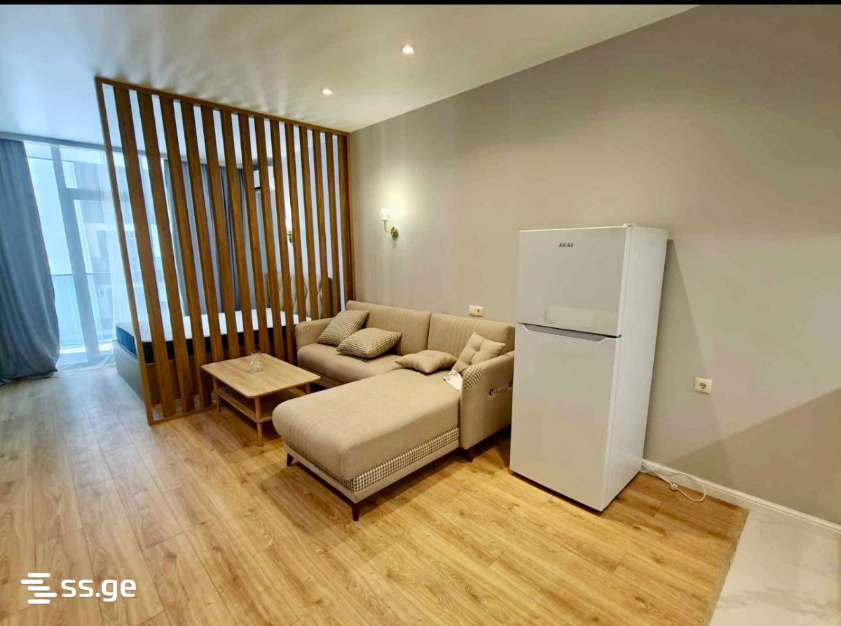 6 - 1 rooms