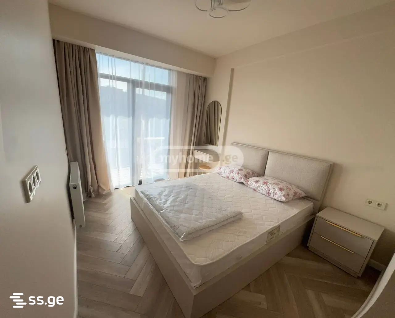 a.wereTlis avenue - 2 rooms