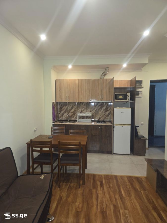 13 - 2 rooms