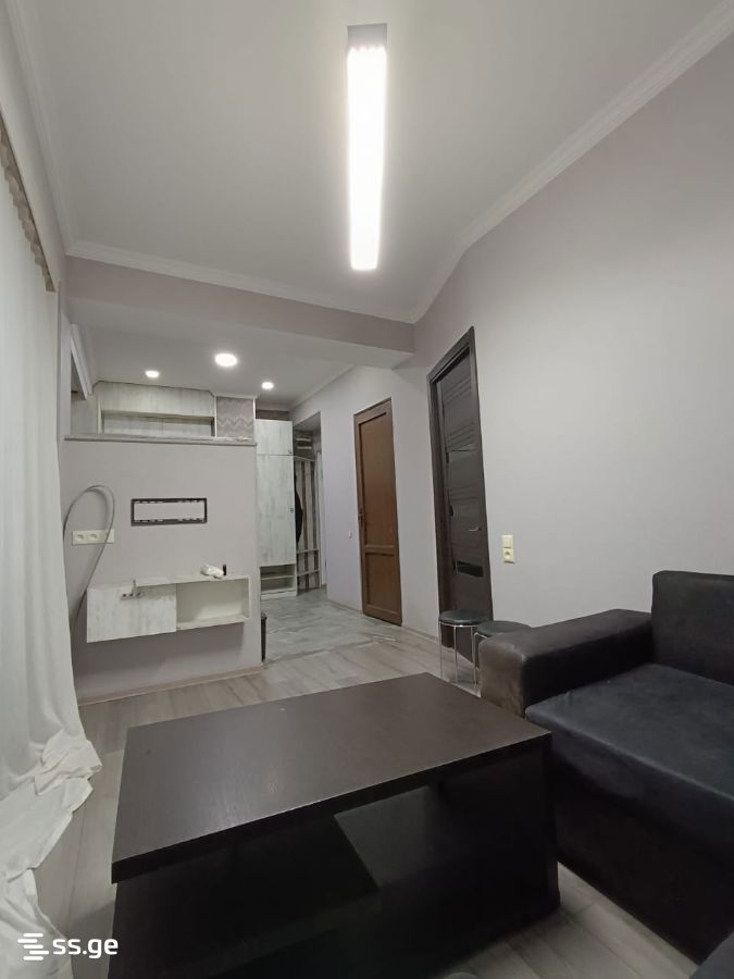 dumbadze ave 100 - 2 rooms