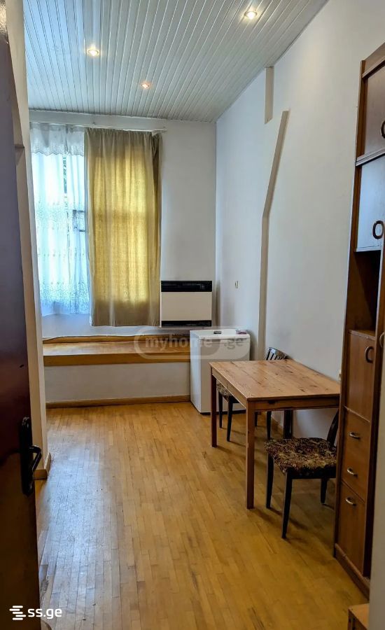 Gr. Robakidze Ave - 2 rooms
