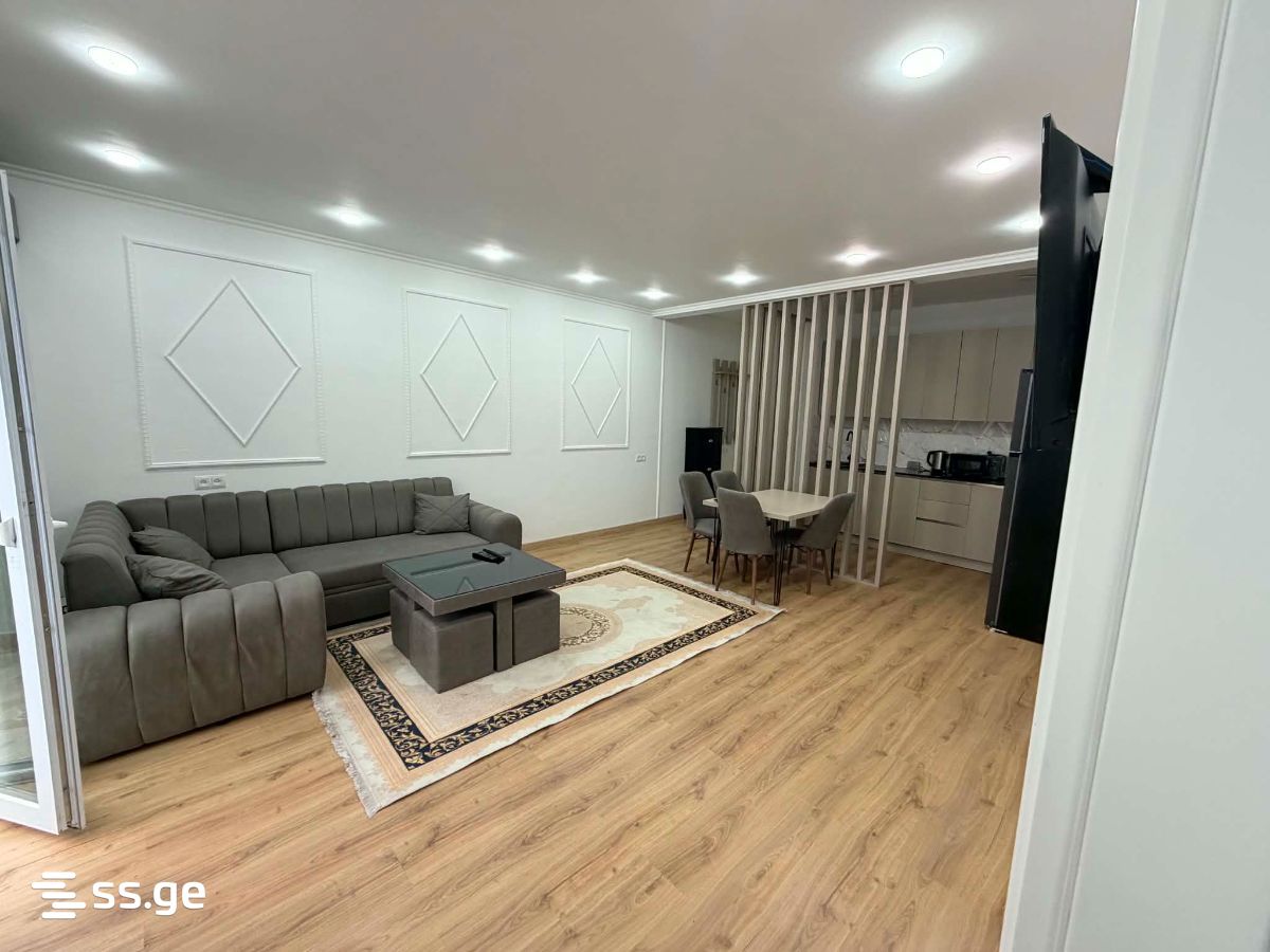 Bagrationi str. 198 - 3 rooms