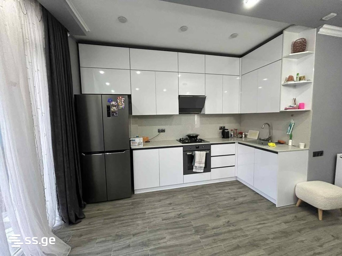Besik St. 65 - 4 rooms