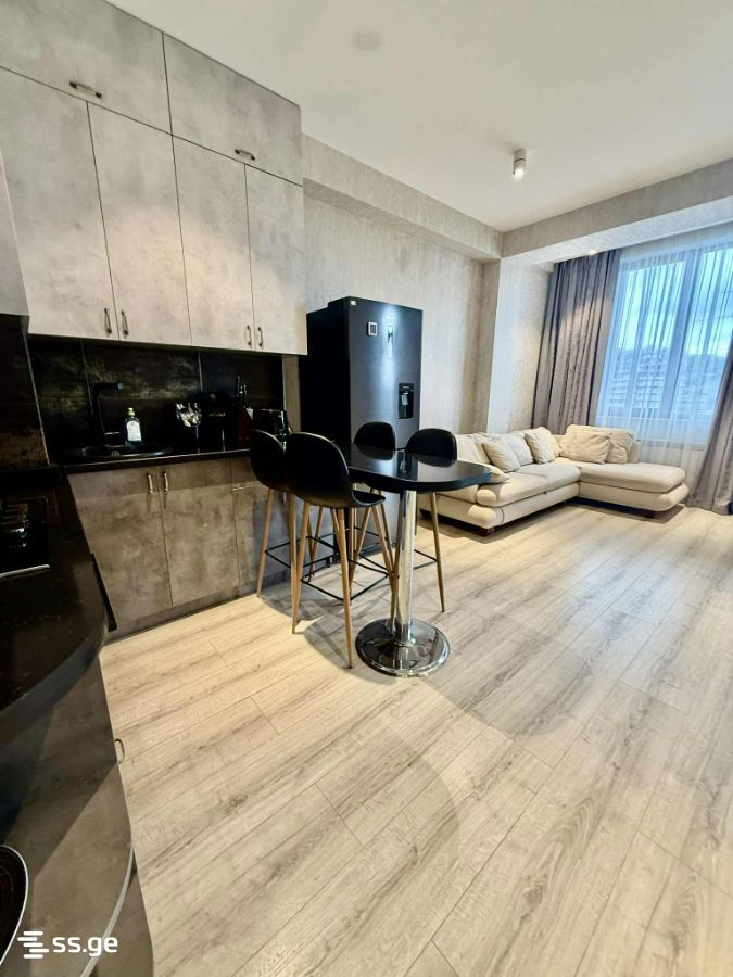 sairme st. 58/41 - 2 rooms