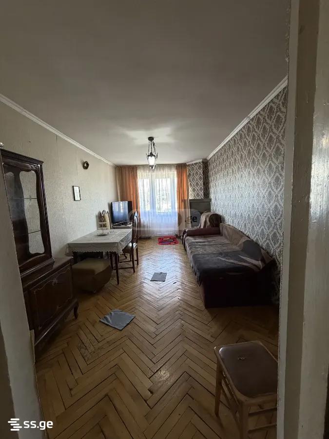 vakhtanq VI st. 111 - 2 rooms