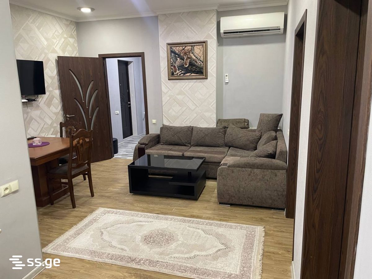 Z. Gorgiladze Street 98 - 3 rooms