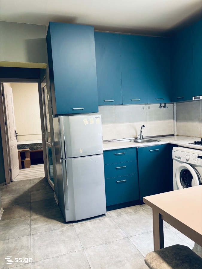 Gobronidze st. 11 - 3 rooms