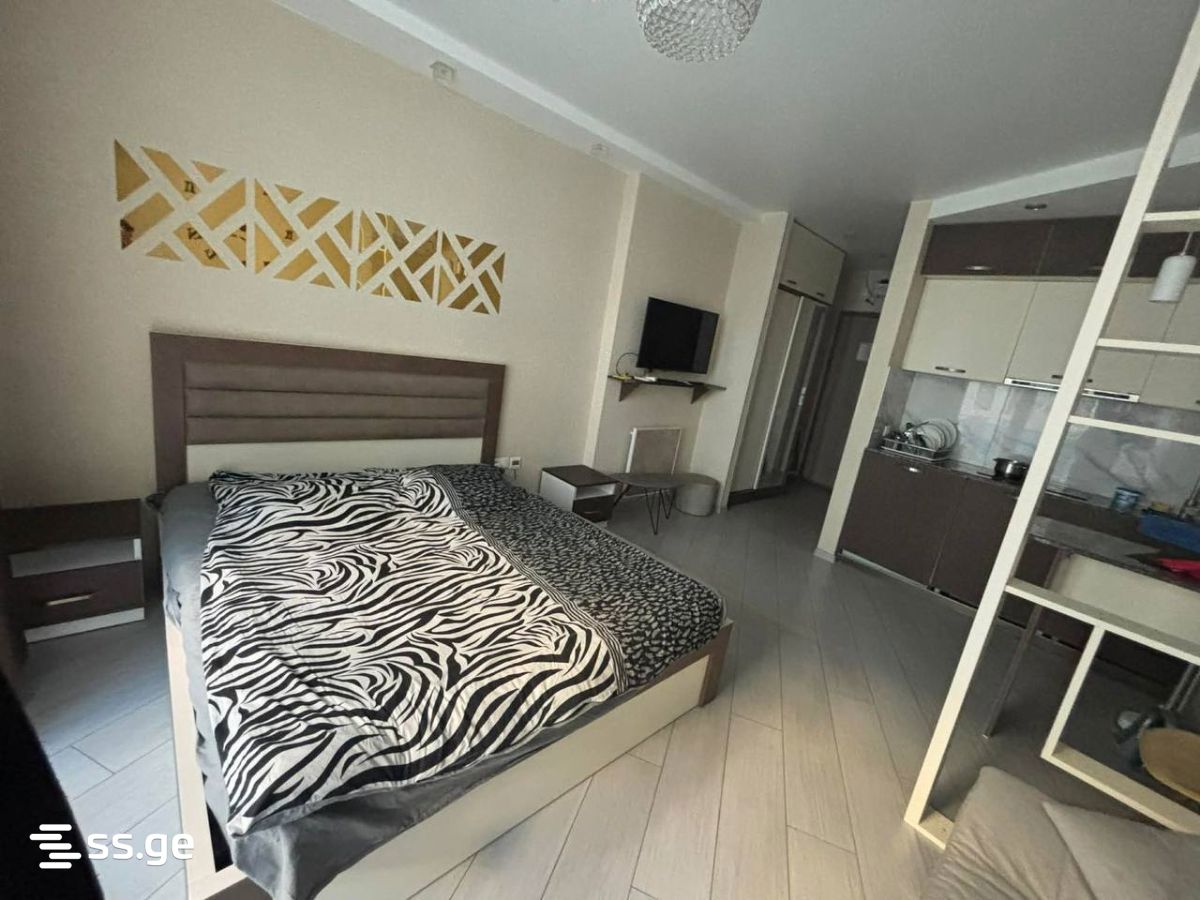 R. Nizharadze st. 18 - 1 rooms