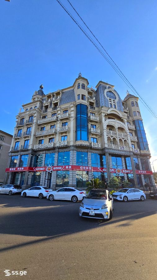 Chavchavadze st. 1 - 4 rooms