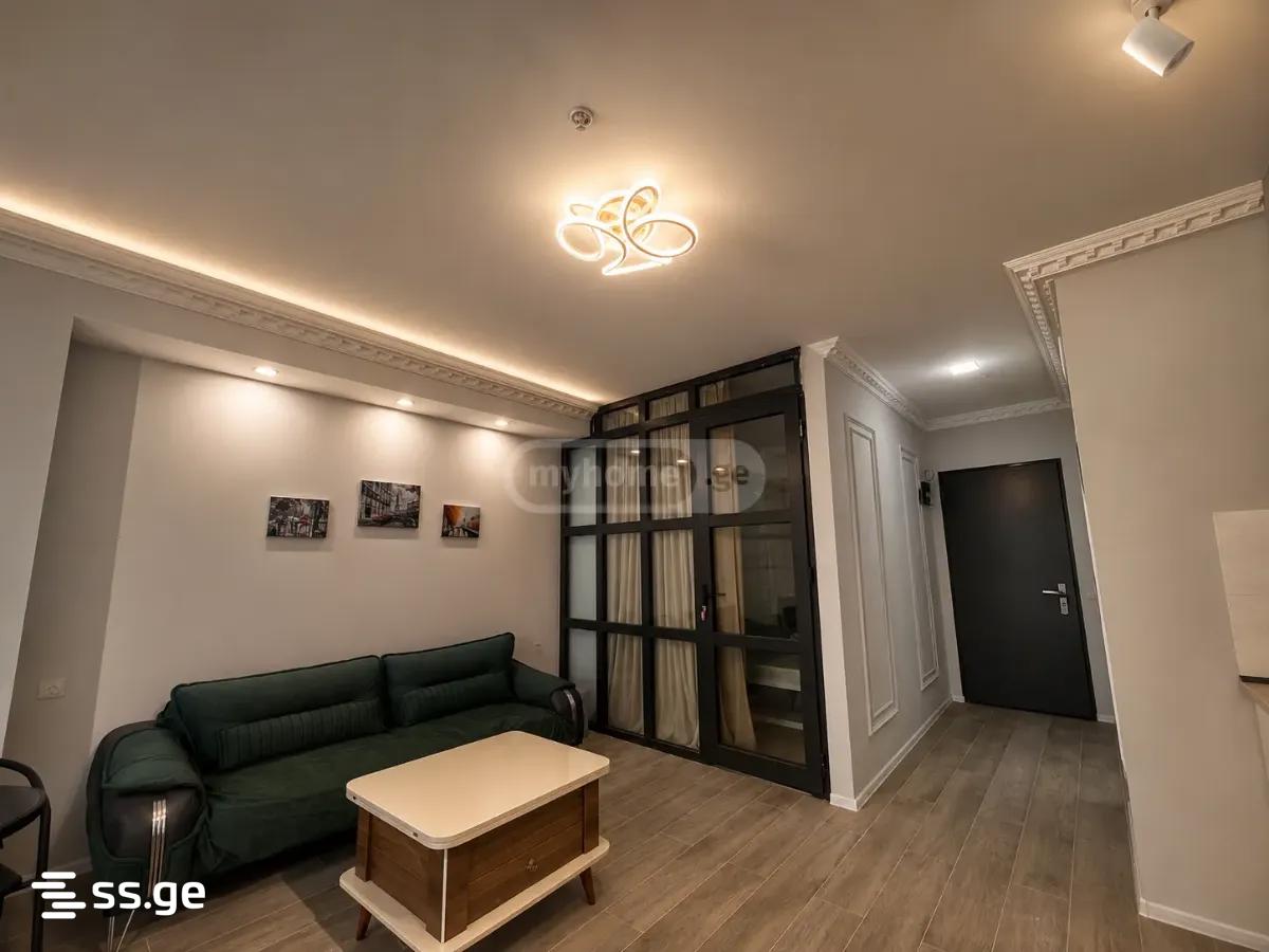 Holy Martyr Vasilisko st. 8 - 2 rooms
