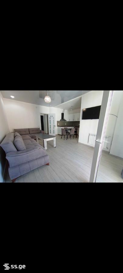 Ketevan Tsamebuli St. 36 - 4 rooms
