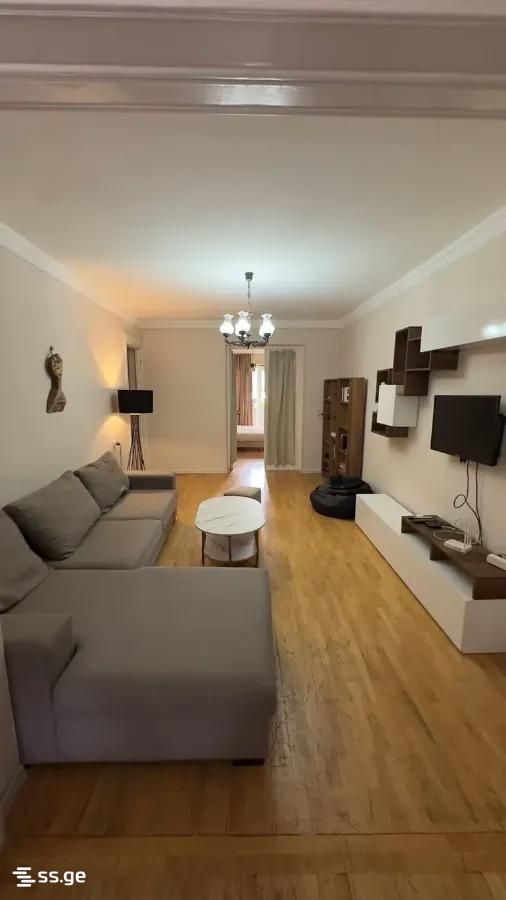 nucubidze st. 221 - 2 rooms