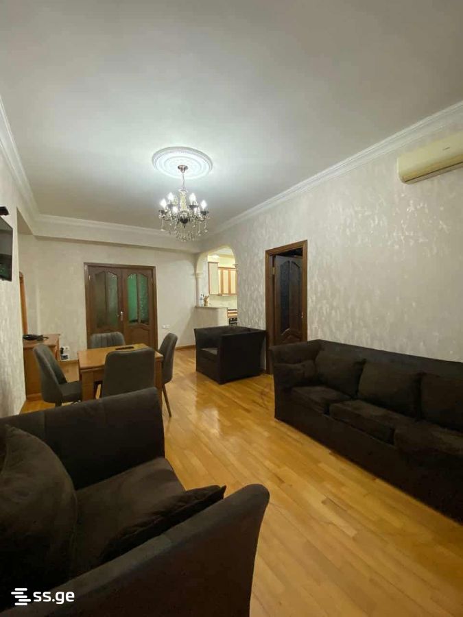 140 - 3 rooms