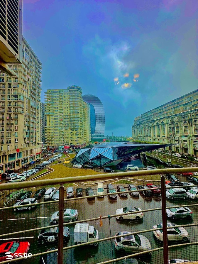 Sherif Khimshiashvili Ave 1 - 4 rooms