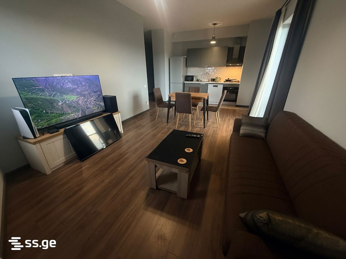 Marshal Archil Gelovani Ave. 3 - 2 rooms