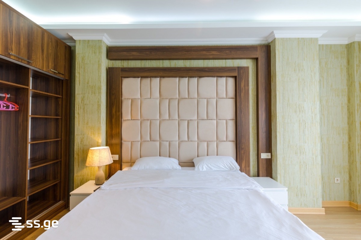 Chavchavadze st. 1 - 4 rooms