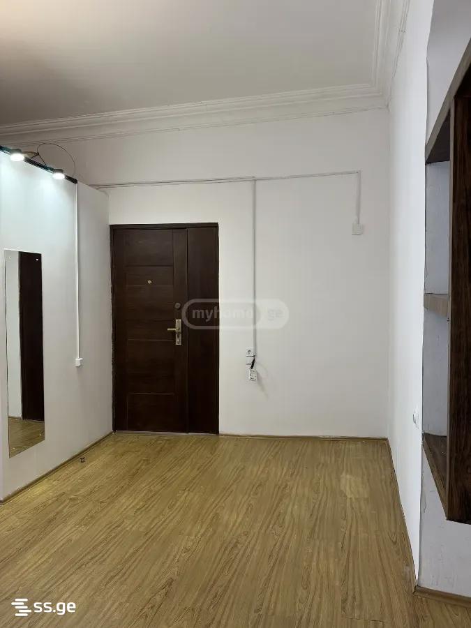 sh. Mikeladze st. 0 - 1 rooms