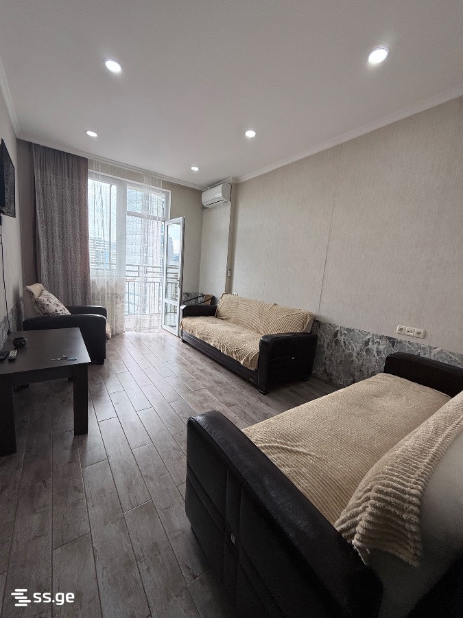 Firosman St. 28 - 2 rooms