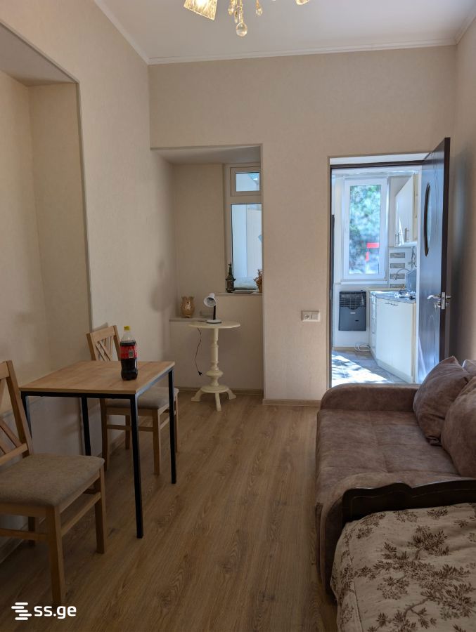 barnovi st. 26 - 2 rooms