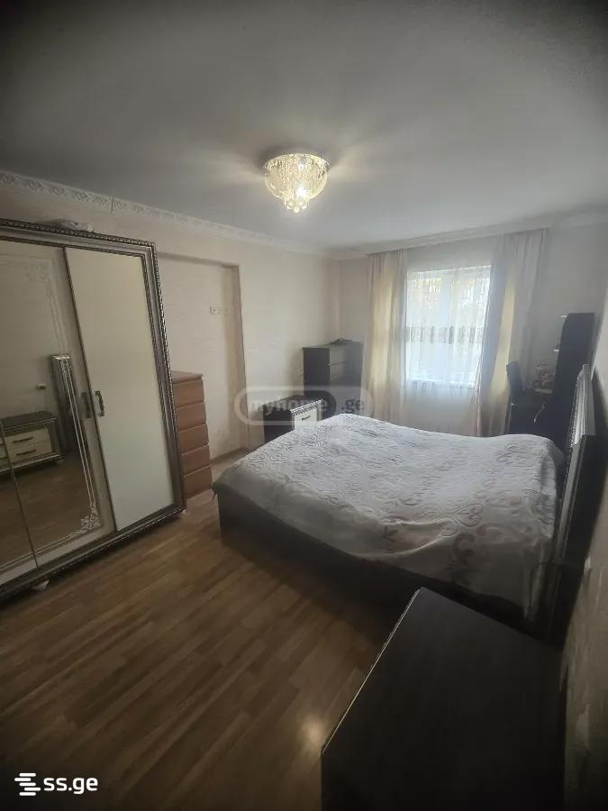 pekini st. 21 - 3 rooms