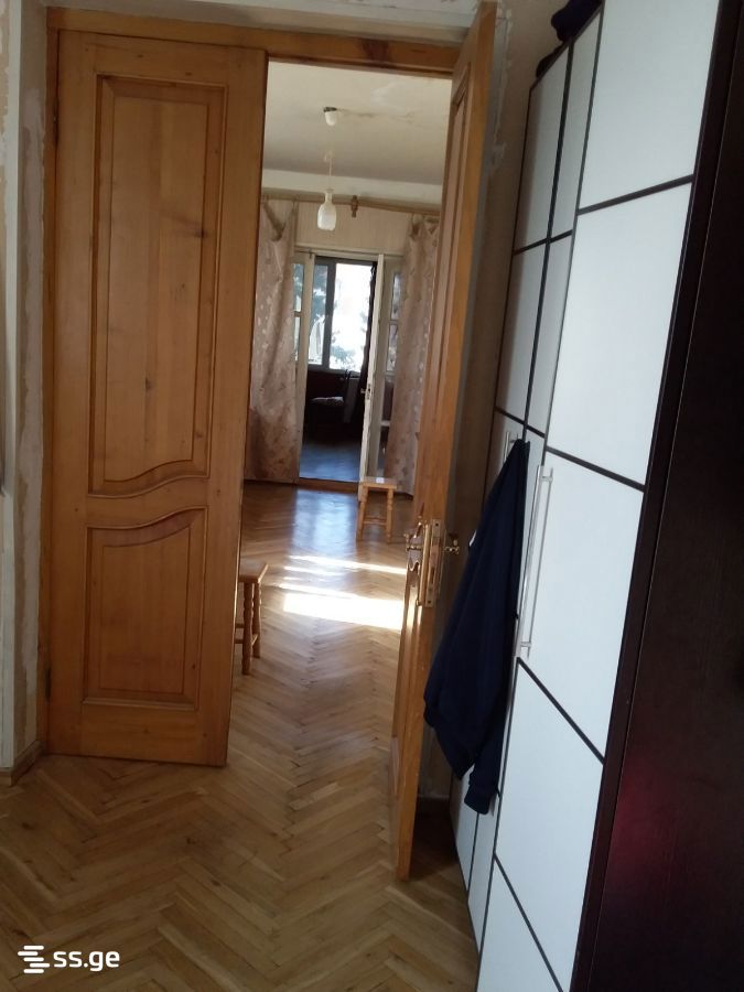 kandelaki st. 16 - 3 rooms