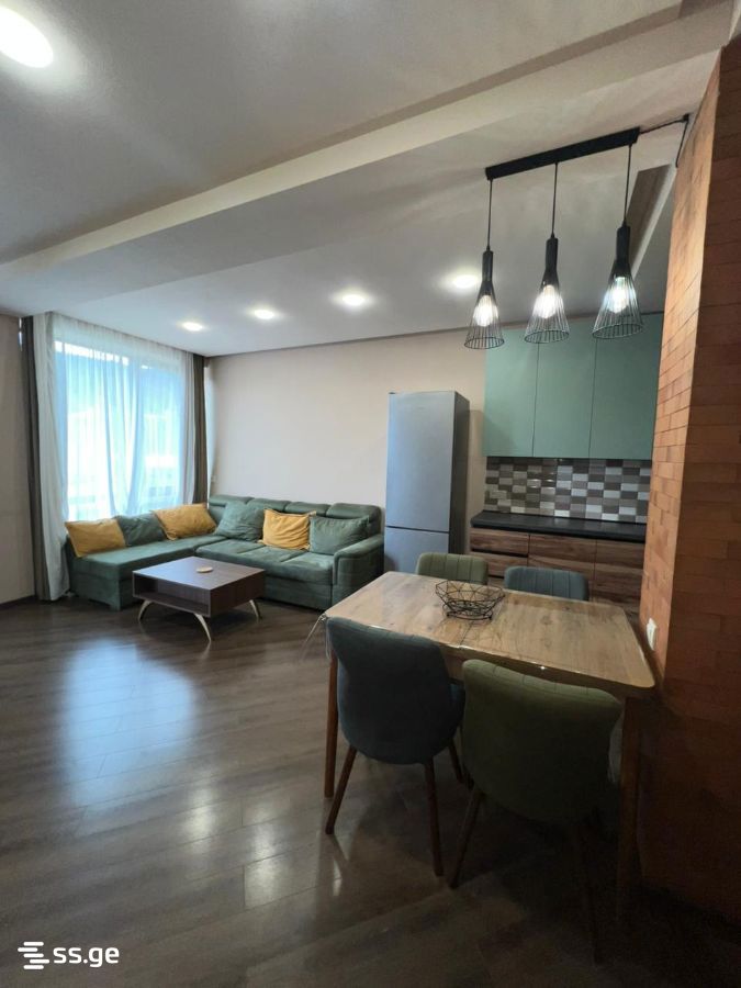 Beri Gabriel Salosi Ave. 33 - 3 rooms