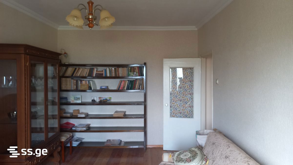 12 - 3 rooms