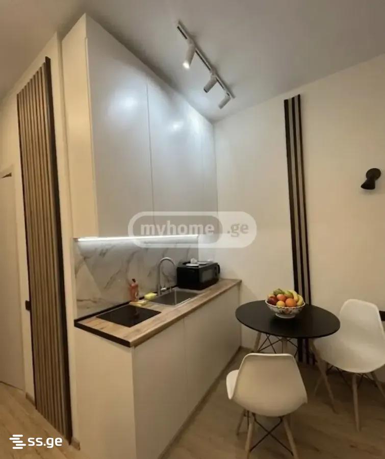 gulia square - 1 rooms