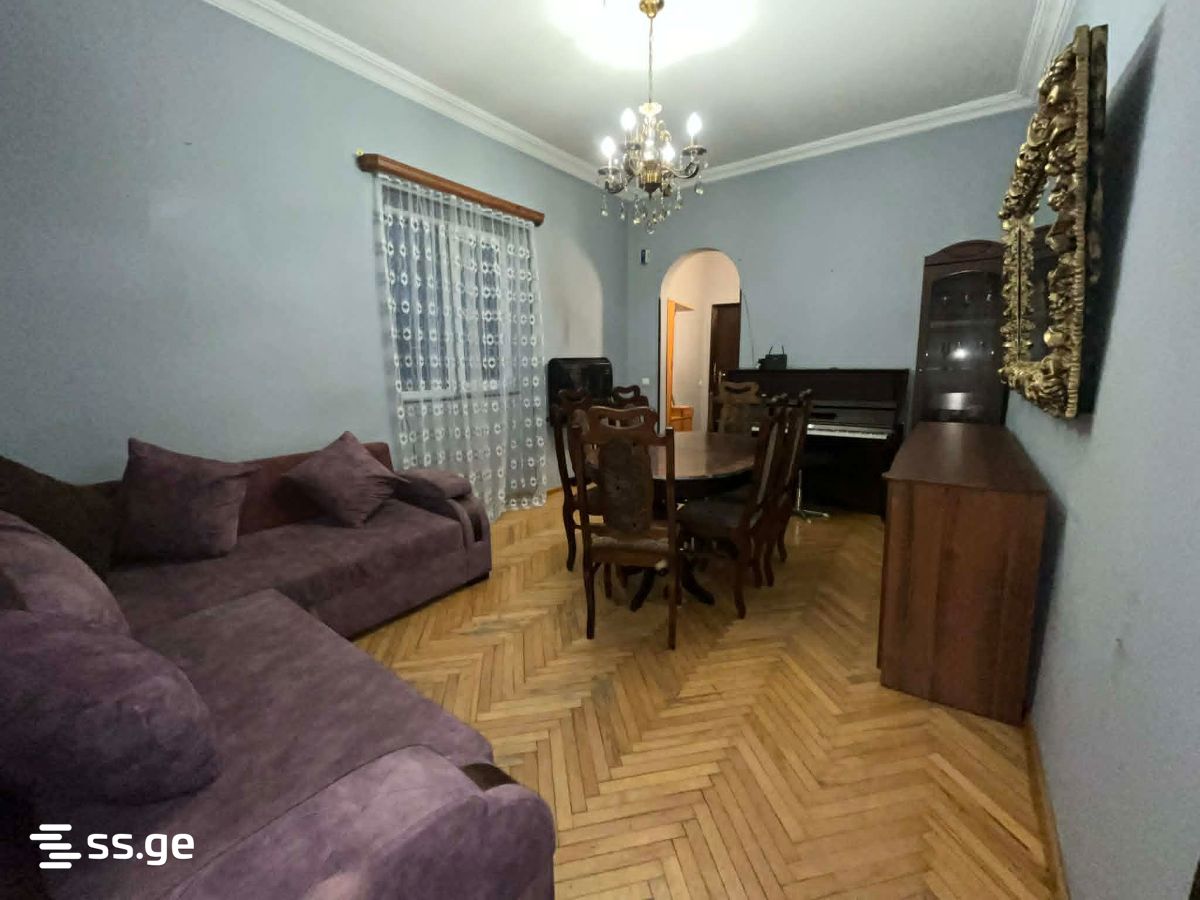 ninoshvili st. 19 - 3 rooms