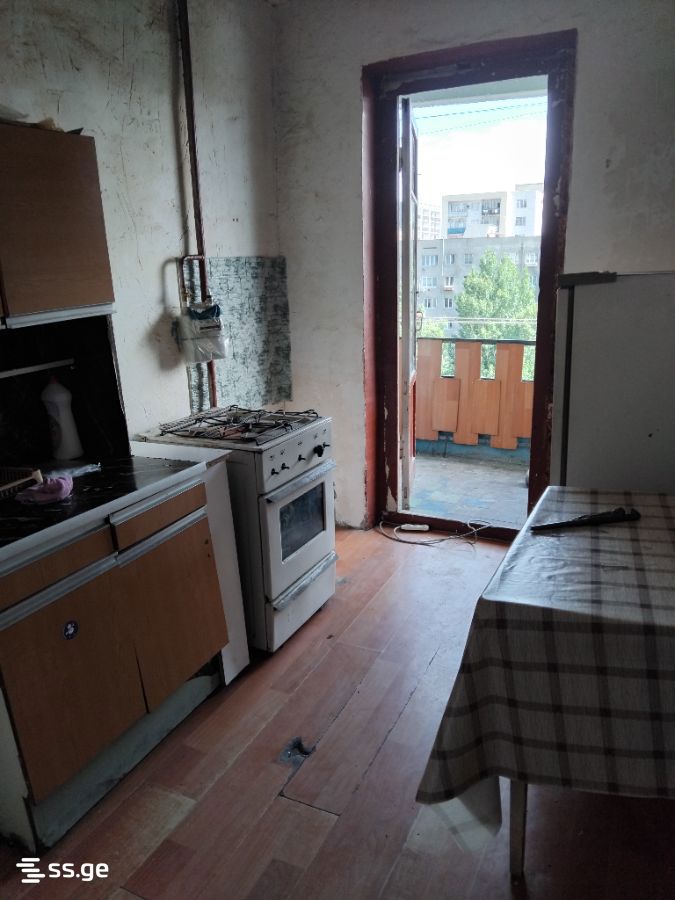 Panaskerteli-Tsitsishvili st. 10 - 3 rooms