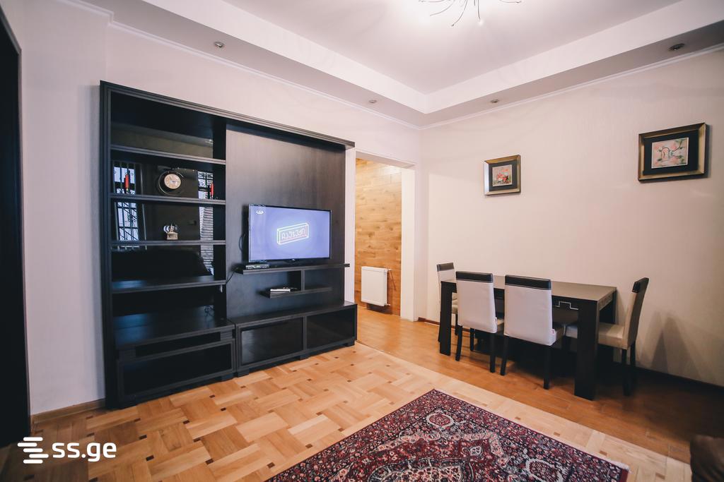 abano st. - 3 rooms
